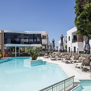 Aparthotel Golden Bay, Kokkini Hani